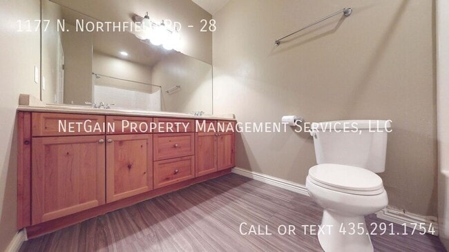 Building Photo - 1177 N Northfield Rd