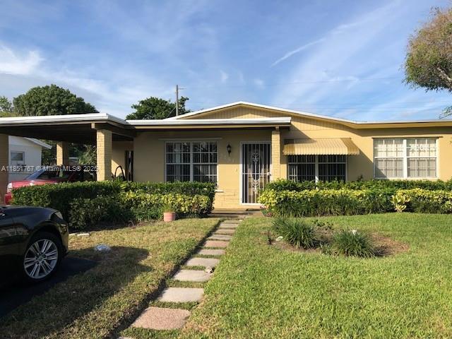 Primary Photo - 3251 NW 16th St