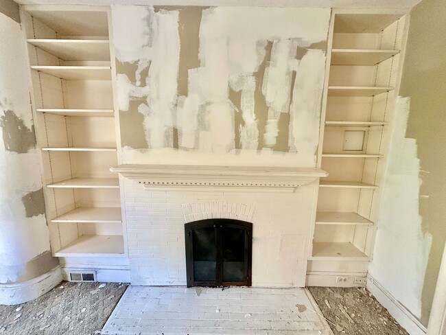 Building Photo - RENOVATION PREVIEW - Astonishing Adams Mor...