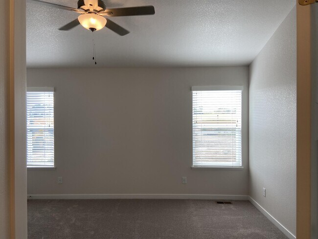 Building Photo - 6937 Grassy Range Dr