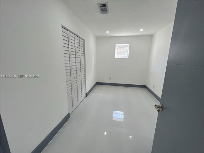 Building Photo - 2441 NW 32nd St