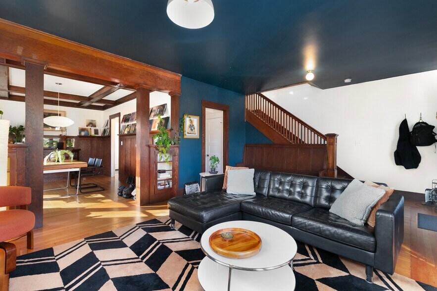 Building Photo - 4215 S Lucile St