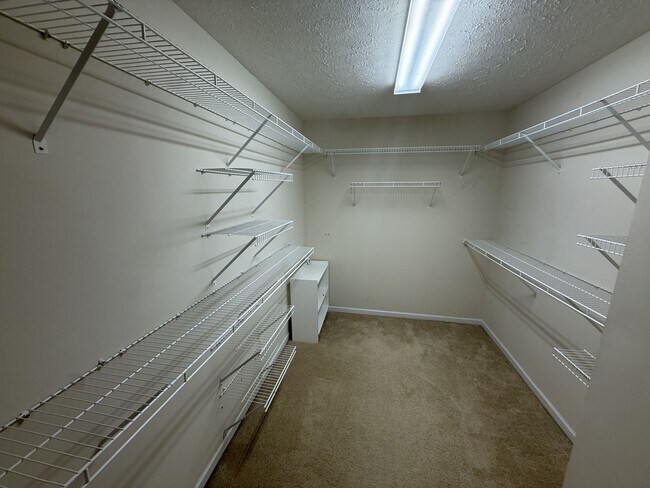 Building Photo - 7458 Salmon Ln