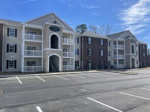 Building Photo - 156 Millstone Rd