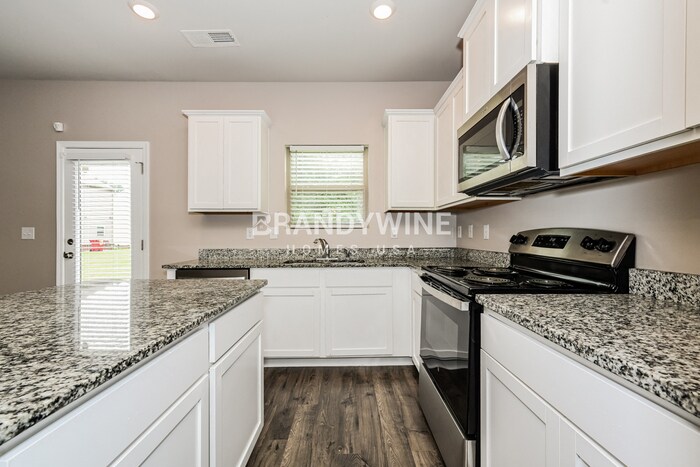 Building Photo - 1682 Berry Dr