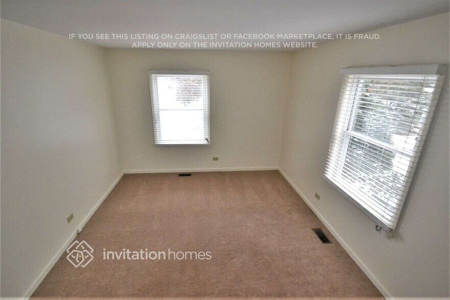 Building Photo - 828 Winmoor Dr