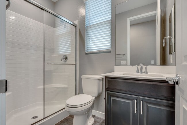 Building Photo - Luxury Summerlin North Home with Private Pool
