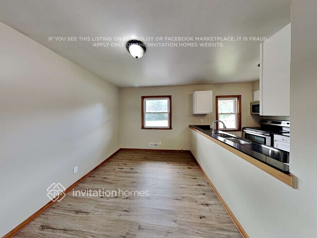 Building Photo - 10221 Mississippi Blvd