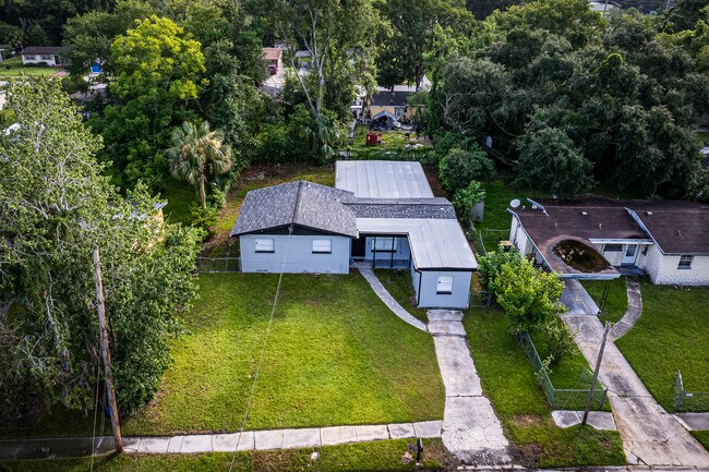 Building Photo - 8937 Castle Blvd