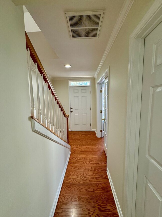 Building Photo - 3BR/3BA Townhouse in Ballantyne