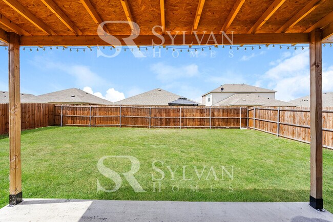 Building Photo - At Last, This Is What You Have Been Searching For!