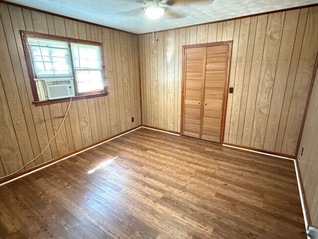 Building Photo - Goose Nest Properties-4501/4511 Martha Ber...