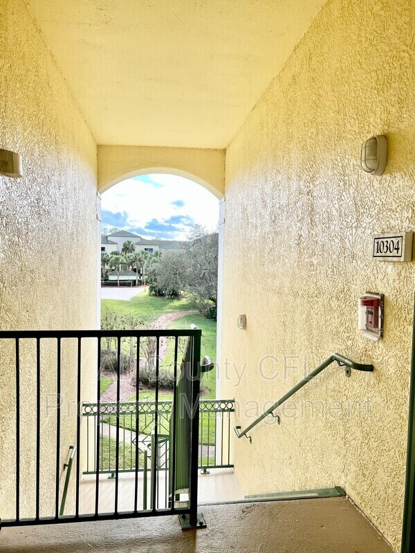 Building Photo - 8820 Dunes Ct