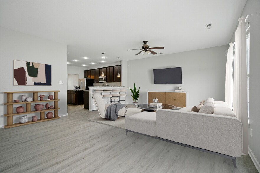 Building Photo - 5009 Breleigh Ln