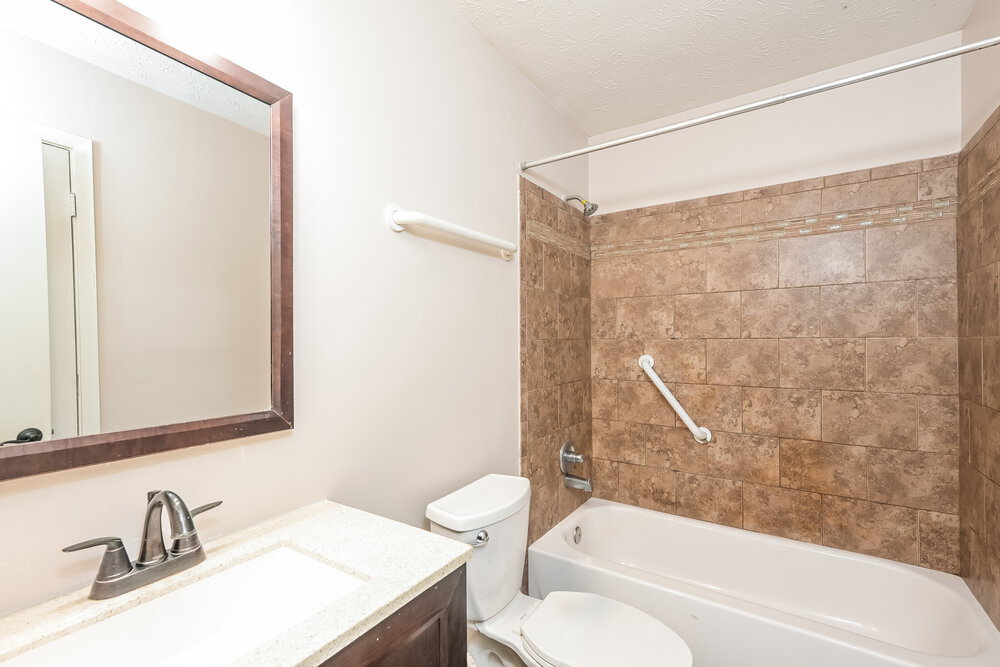 Building Photo - 405 Rill Crest Ct