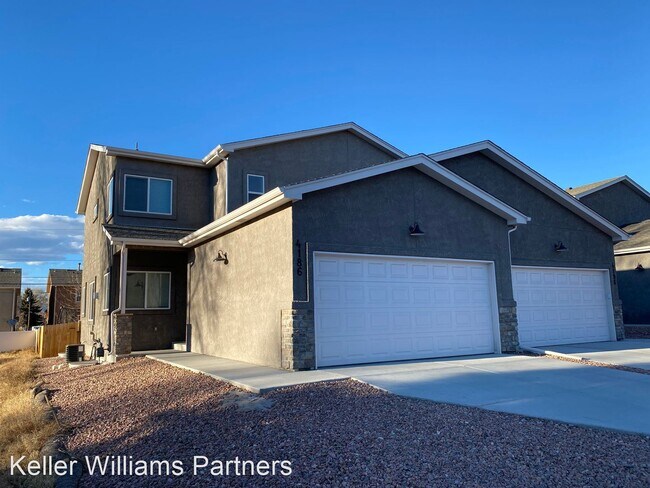 Primary Photo - 4 br, 3 bath House - 4186 Orchid St