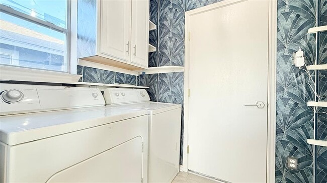 Building Photo - 15209 Mimebark Way