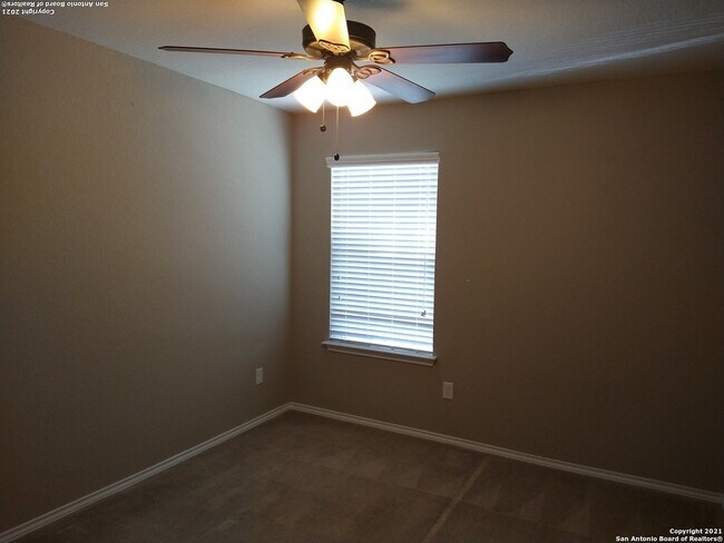 Building Photo - 10130 Castello Cyn