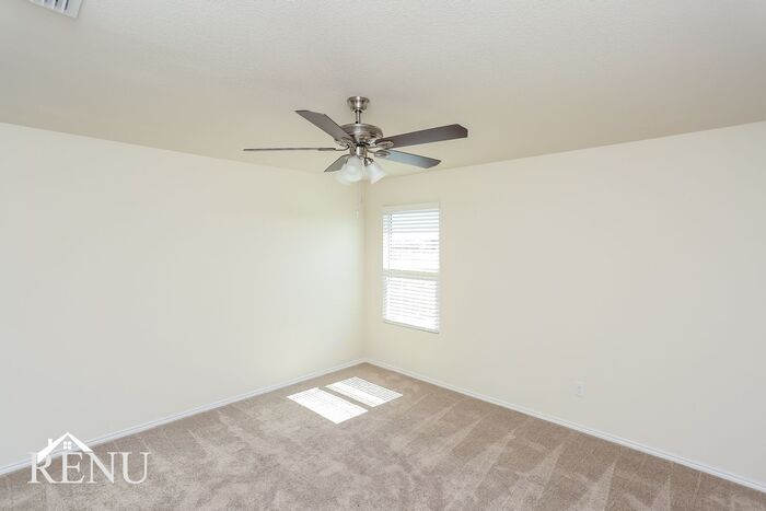 Building Photo - 4101 Wintergreen Dr