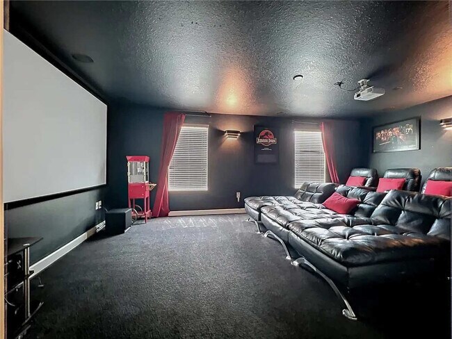 Building Photo - 9048 Sand Trap Dr