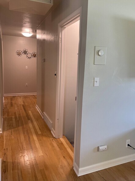 Building Photo - 1304 Luke St