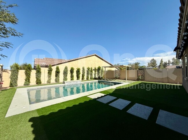 Building Photo - 35231 N Braeden Dr