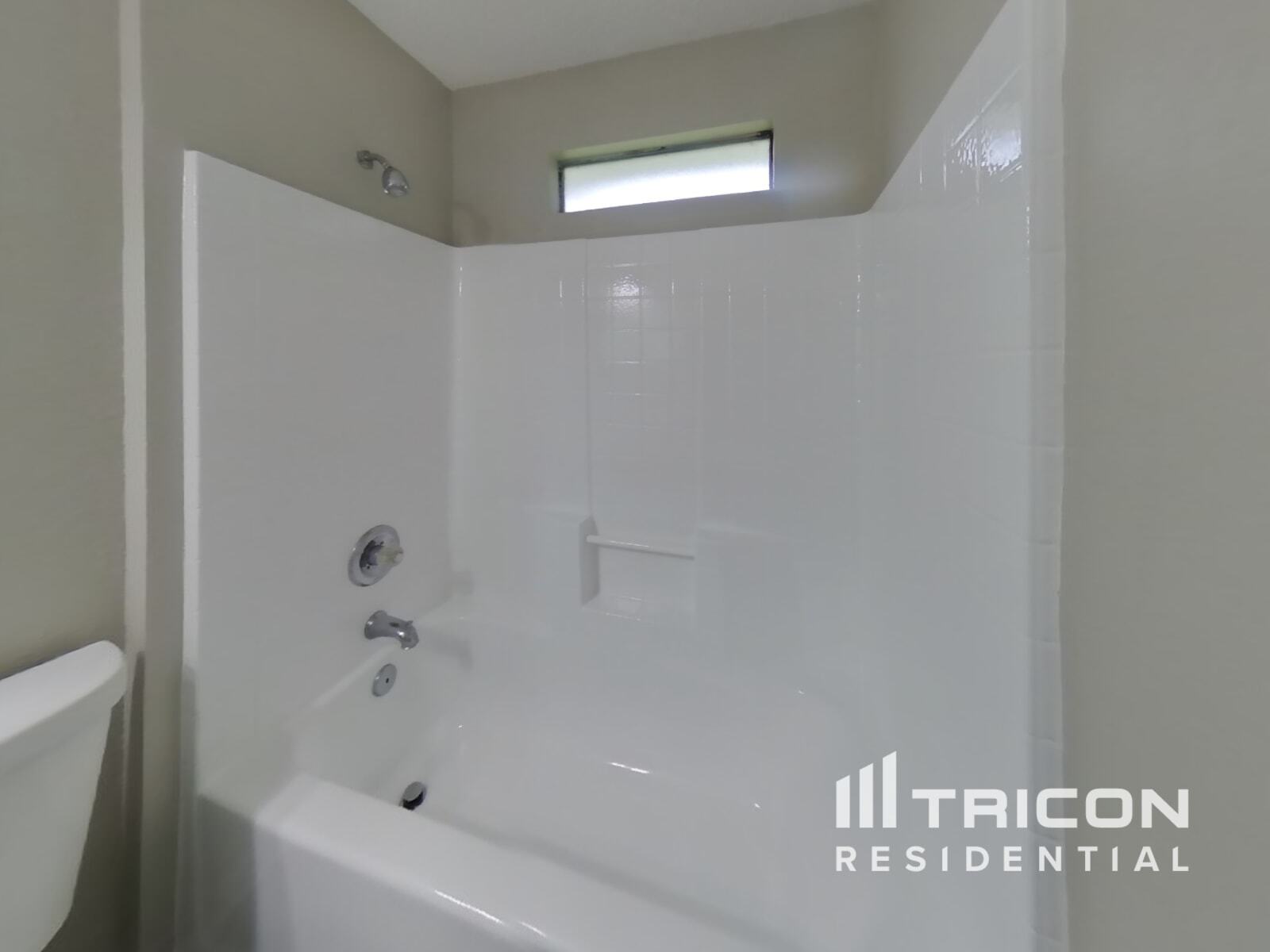 Building Photo - 11507 Otters Den Ct E