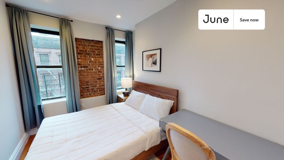 Building Photo - 23 E 109th St