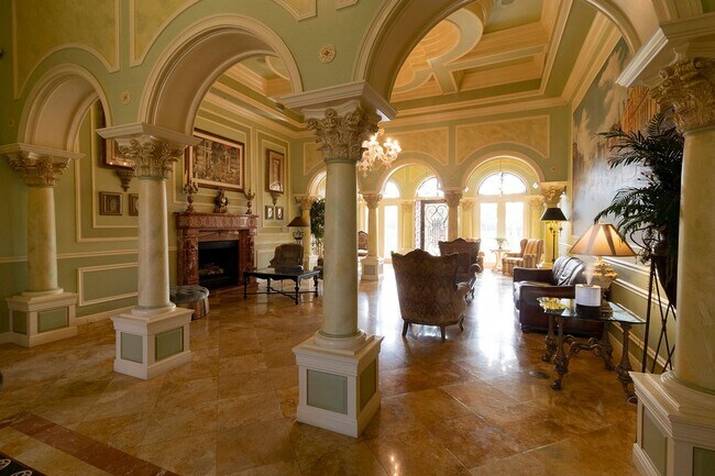 Building Photo - 2713 Via Murano
