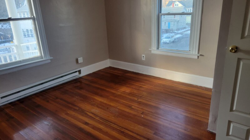 Building Photo - 49 Lawlor St