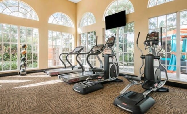 Building Photo - 19680 E Country Club Dr