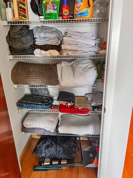 Building Photo - 1906 Paterson Plank Rd