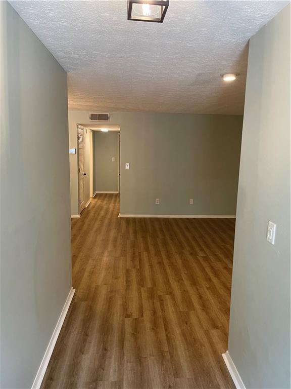 Building Photo - 1508 Wynnes Ridge Cir SE