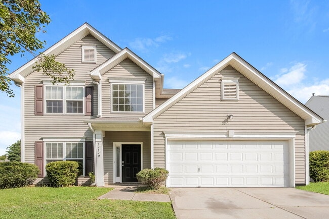 Primary Photo - 12529 Oakton Hunt Dr