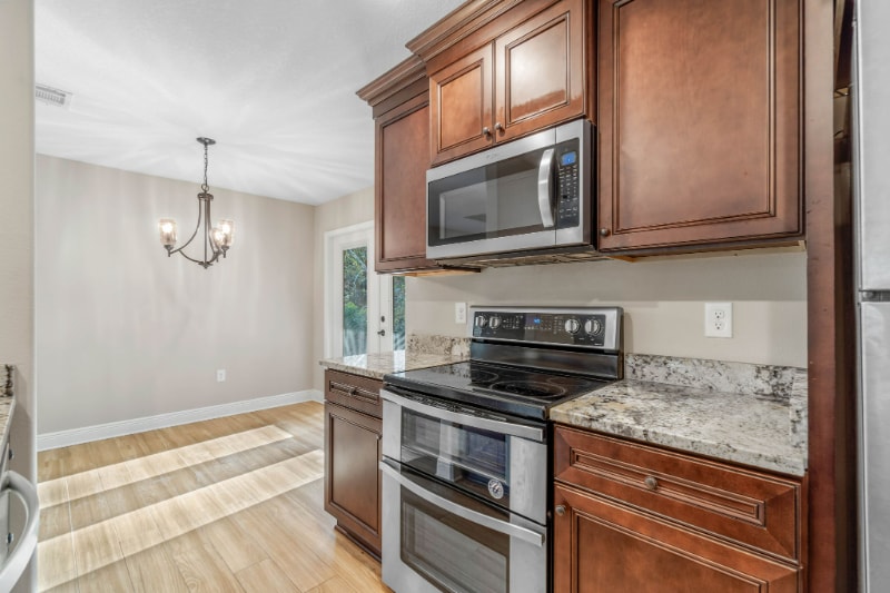 Building Photo - 3267 Montecito Blvd