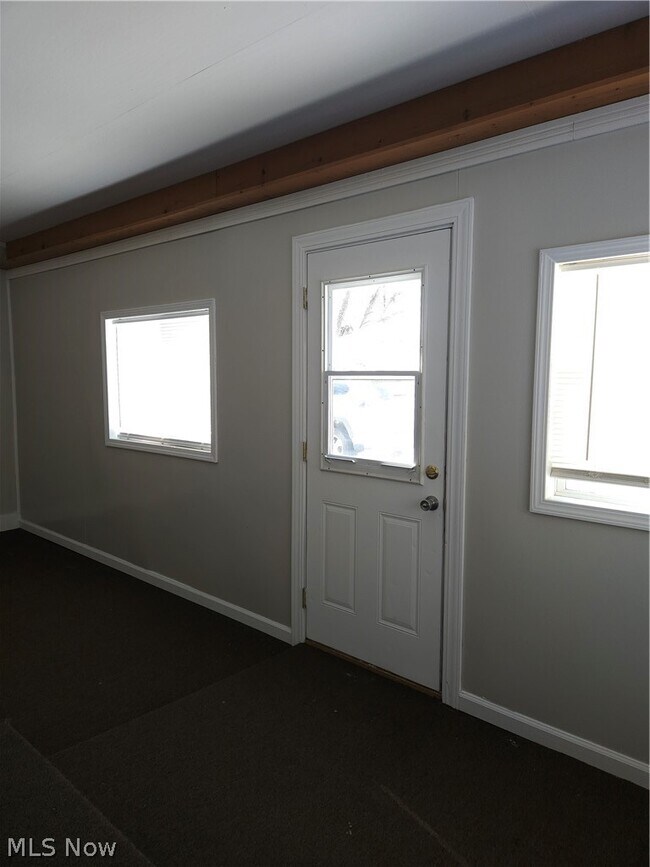 Building Photo - 525 S Marion Ave