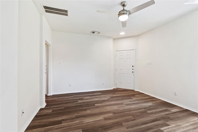 Building Photo - 14416 Lewis Carroll Ln