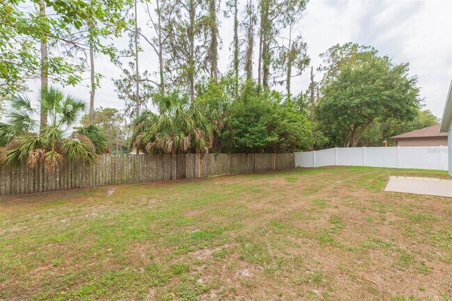 Building Photo - 4550 Roundview Ct