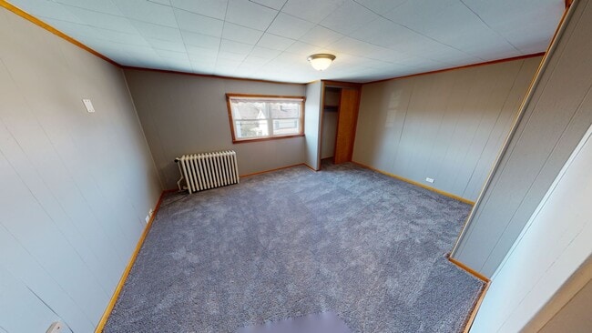 Building Photo - Spacious 2 Bed 1.5 Bath Home with Garage f...