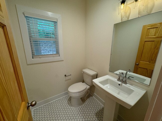 Building Photo - 3BR/3.5BA For Rent