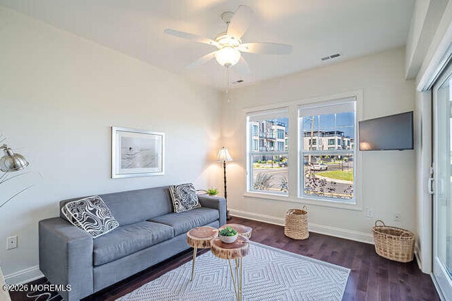 Building Photo - 50 Seaview Ave