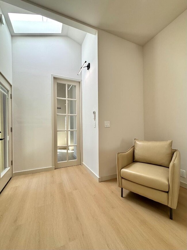 Building Photo - 3577 Louisiana St