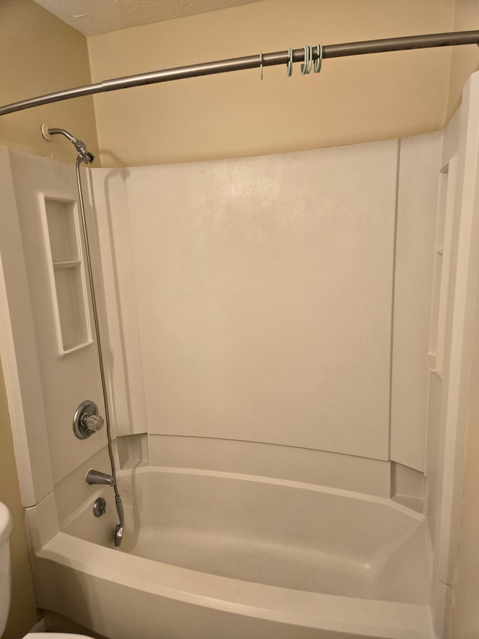 Building Photo - 3151 ROESCH BLVD