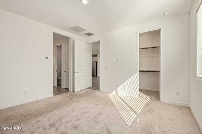 Building Photo - 11207 W Luxton Ln