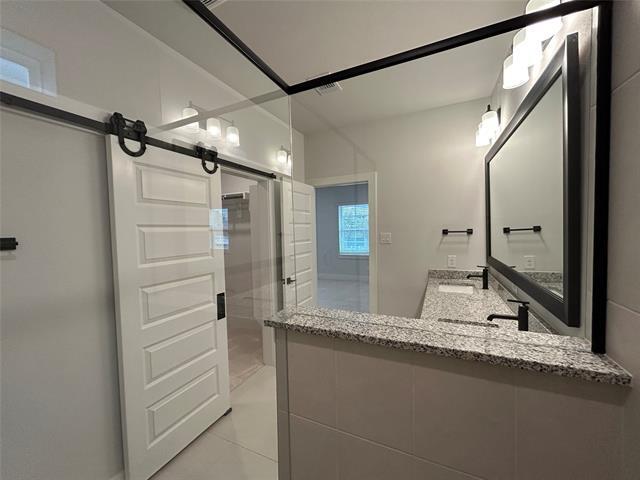 Building Photo - 564 Mission Trl