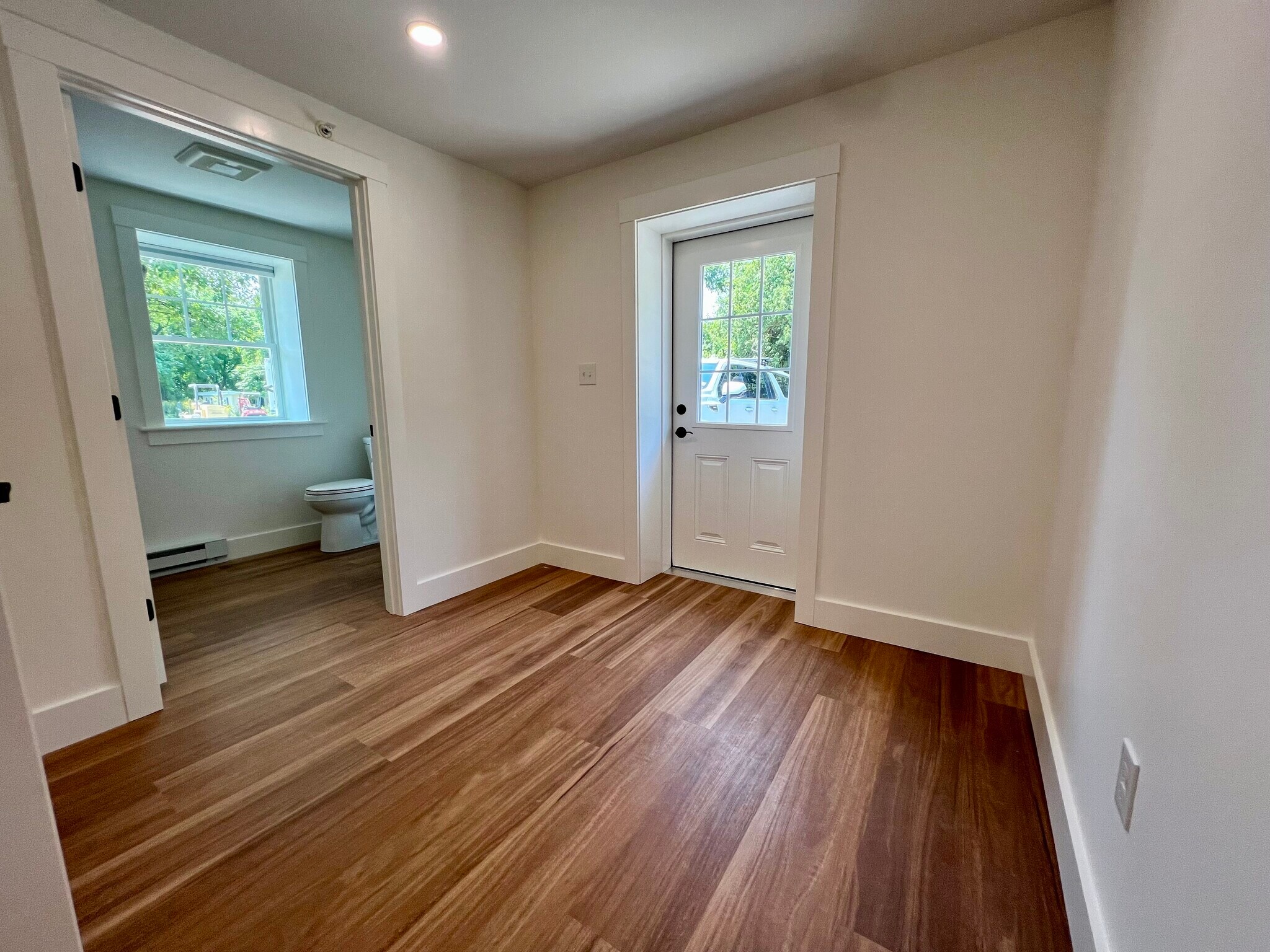 Building Photo - 61 Old Amherst Rd