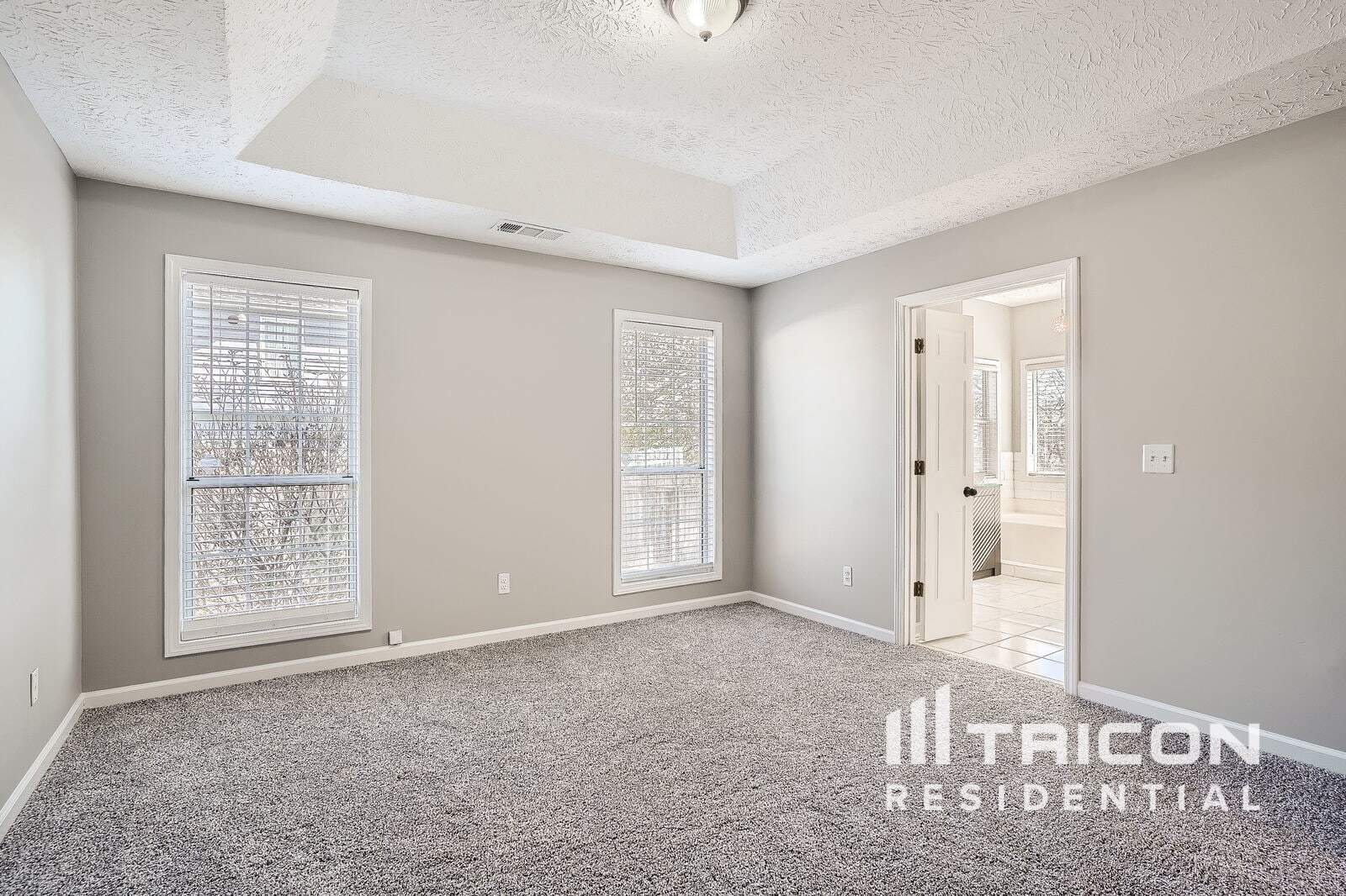 Building Photo - 210 Boca Ciega Ct