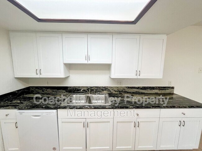 Building Photo - 33089 Shifting Sands Trail