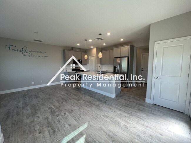 Building Photo - 2444 Arena Blvd