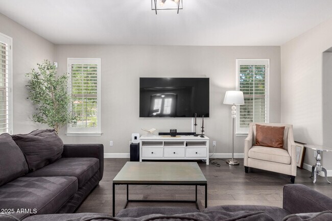Building Photo - 20633 W Walton Dr